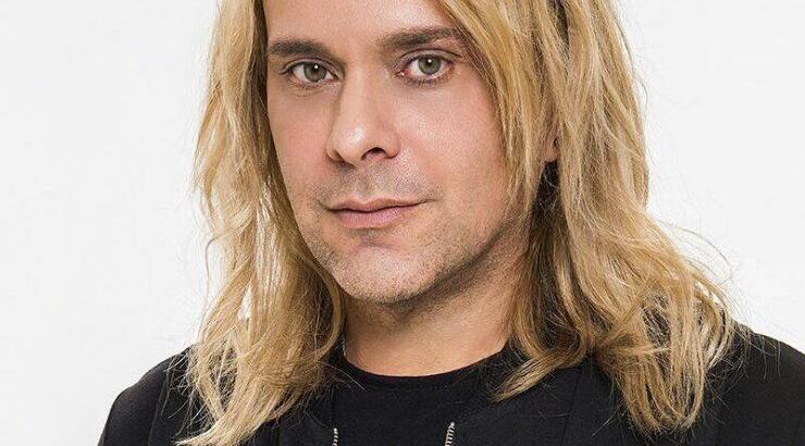 Ο πασίγνωστος Κύπριος κομμωτής, Στράτος Δημητρίου εξομολογείται δημόσια: "Είμαι ομοφυλόφιλος… αλλά έχω αξίες"