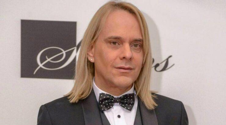 Κατάθεση ψυχής από τον Στράτο Δημητρίου – Το bullying που βίωσε λόγω της σεξουαλικής του ταυτότητας