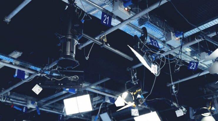 Τηλεφώνημα για βόμβα σε τηλεοπτικό σταθμό – Εκκενώθηκε αμέσως 