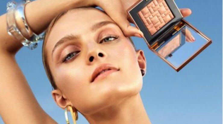 Τέσσερα προϊόντα μακιγιάζ που θα σου χαρίσουν το απόλυτο ανέμελο ηλιοκαμένο look της σεζόν