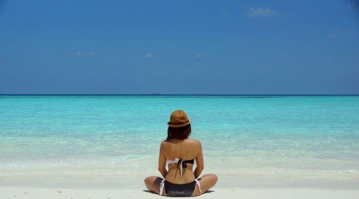 Πέντε αντηλιακά σπρέι που ήδη εντάξαμε στο καλοκαιρινό μας νεσεσέρ