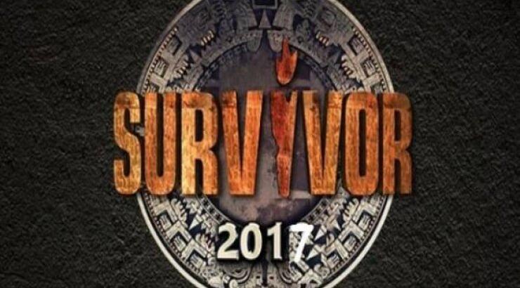 Δείτε ποια πασίγνωστη Ελληνίδα ηθοποιό "τσάκωσε" ο φακός να συζητά για συμμετοχή στο Survivor