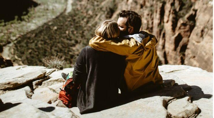 Πέντε βήματα για να καταφέρεις να του πεις ότι τον θέλεις