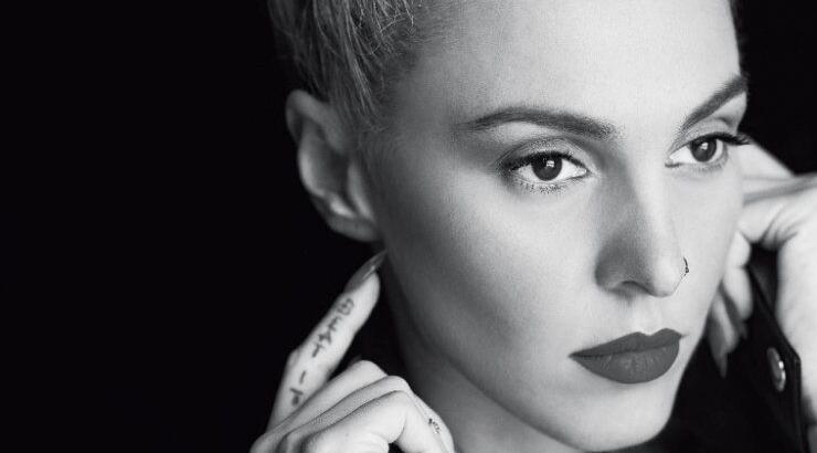 Τάμτα: «Πήρα 12 κιλά, δεν χωρούσα στα ρούχα μου!»