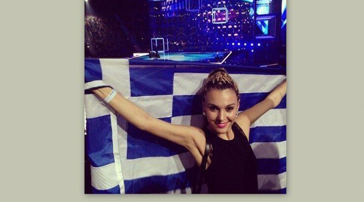 Eurovision 2014: Η Τάμτα με την ελληνική σημαία στο στάδιο της Κοπεγχάγης 