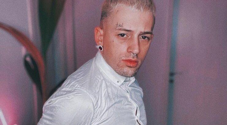 Τάσος Ξιαρχό: Ο βιασμός σε ηλικία έξι ετών από αγόρι της γειτονιάς του και το ξέσπασμα [βίντεο] 