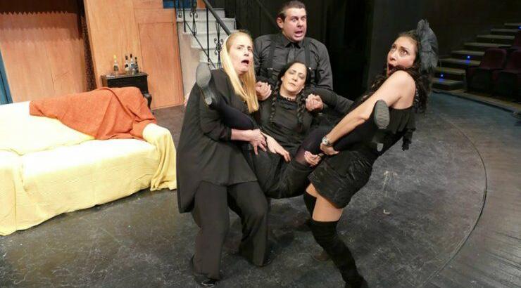 "Μπαμπά, μην ξαναπεθάνεις Παρασκευή": Μια θεατρική παράσταση για την οικονομική ενίσχυση του Telethon