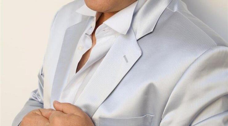  Από ποιον Έλληνα τραγουδιστή… αγόρασε το νησί ο Εμίρης του Κατάρ;