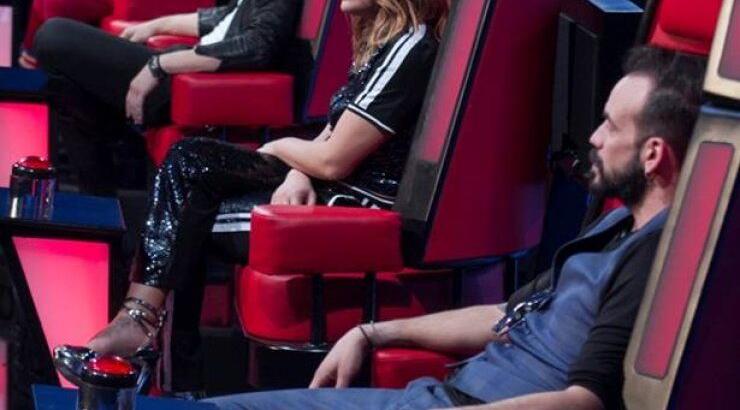Απίστευτο! Οι κριτές του The Voice γύρισαν αμέσως σε αυτό τον παίκτη