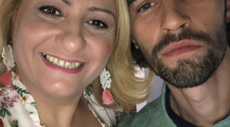 Ο γιος της Θέκλας Πετρίδου καλεσμένος στην εκπομπή της! [βίντεο]