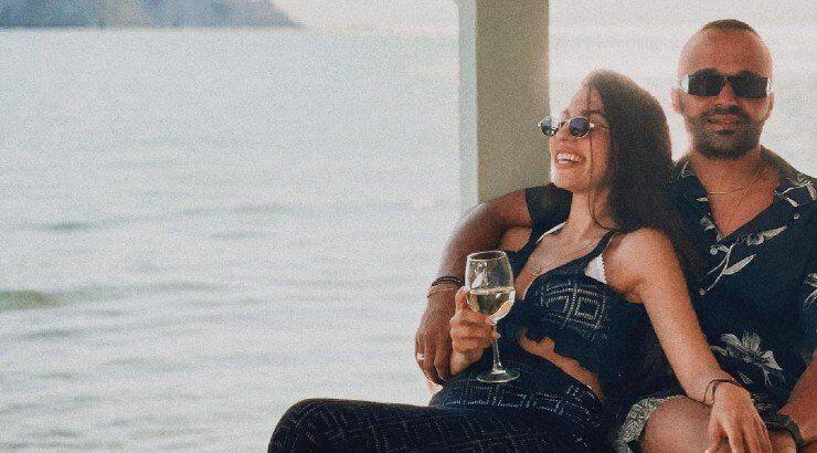 Πίπης – Φραγκούδη: Η συγκινητική στιγμή που η επτά μηνών κόρη τους, τους περίμενε στο αεροδρόμιο 