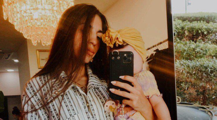 Θέλξια – Βαλέρια Φραγκούδη: Αυτός είναι ο λόγος που δεν θέλει ακόμα να μας δείξει το πρόσωπο της κόρης της!