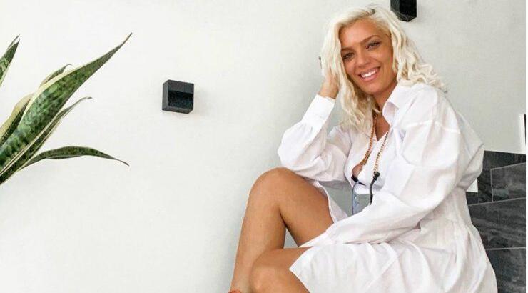 Άντρη Καραντώνη: Μας έδειξε πως πέρασαν στα γενέθλια της πεθεράς της [βίντεο]