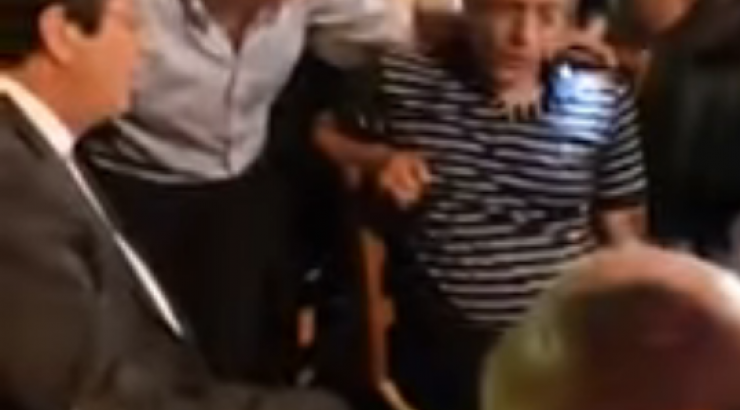 Το ντουέτο του Προέδρου της Δημοκρατίας με το Θέμη Αδαμαντίδη! [βίντεο]