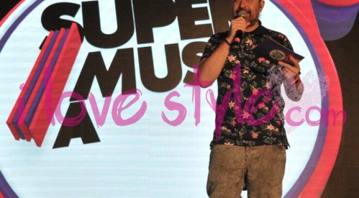 Επώνυμη Κύπρια αποκάλυψε στις πρόβες των “Super Music Awards 2018 with Pringles” ότι ανεβαίνει τα σκαλιά της εκκλησίας! [βίντεο]