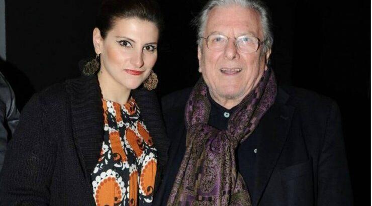 Ραγίζει καρδιές το συγκινητικό βίντεο της κόρης του Κώστα Βουτσά για τις 40 μέρες που βρίσκεται μακριά μας