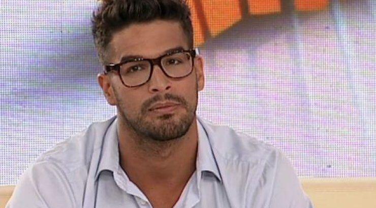 Ν.Αναδιώτης: Ζήτησε €450 τη βραδιά για να εμφανίζεται σε show!