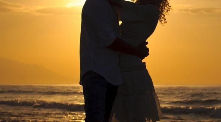 Τι μας ελκύει στο αντίθετο φύλο;