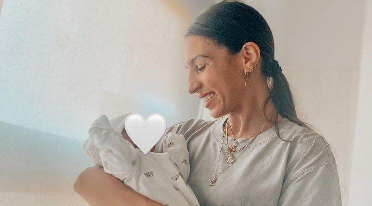 Θέλξια Βαλέρια Φραγκούδη: Αποκάλυψε πως ήταν μέσα στην αίθουσα τοκετού με τη ξαδέρφη της Ανδρεάνα