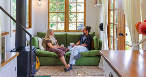 Ένα ήσυχο μικροσκοπικό σπίτι σε ένα από τα πιο ξεχωριστά μέρη