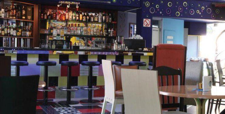 Peppers Wine Bar & Grill: Άνοιξε στη Λεμεσό!