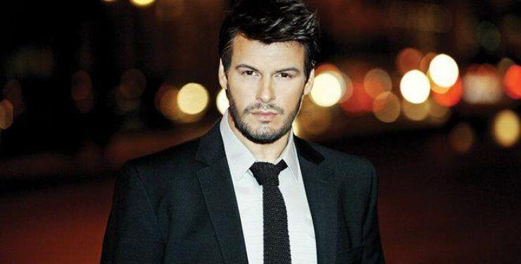 Ο Πάνος Κιάμος στο "Alati by the Sea"