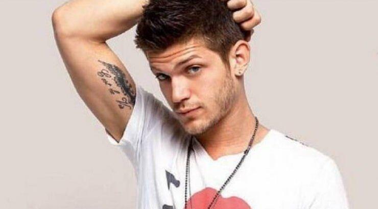 Αναβλήθηκε το ταξίδι της οικογένειας του Τόμας στο Λονδίνο