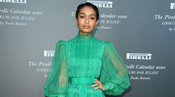 Η Yara Shahidi φόρεσε Tommy Hilfiger σε επεισόδιο του "Grown-Ish"