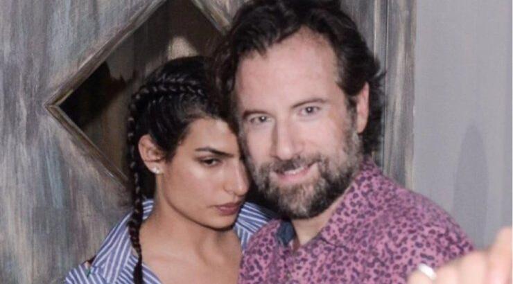 Μαραβέγιας - Σωτηροπούλου: Γιορτάζουν ένα μήνα έγγαμου βίου και αναρτούν μια αδημοσίευτη εικόνα από εκείνη την ημέρα