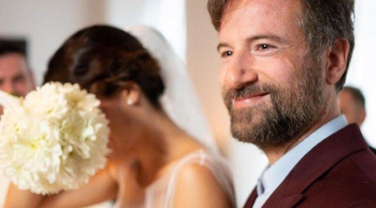 Κωστής Μαραβέγιας – Τόνια Σωτηροπούλου: Το επίσημο φωτογραφικό άλμπουμ του γάμου τους! [εικόνες]