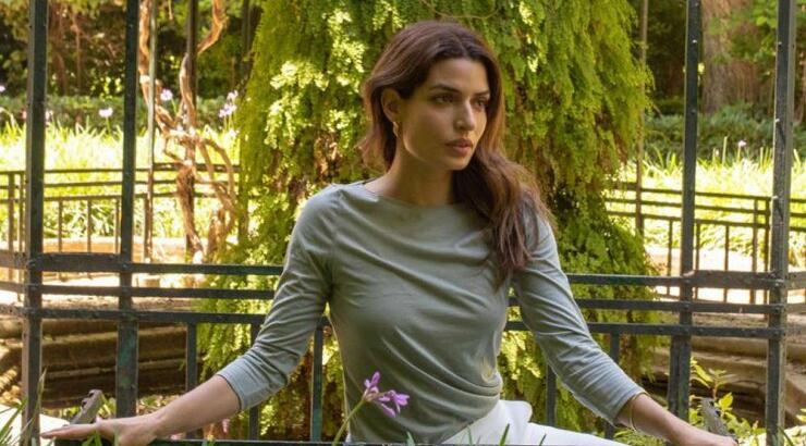 Η Τόνια Σωτηροπούλου μας έδωσε έμπνευση για την απόλυτη καλοκαιρινή πόζα!