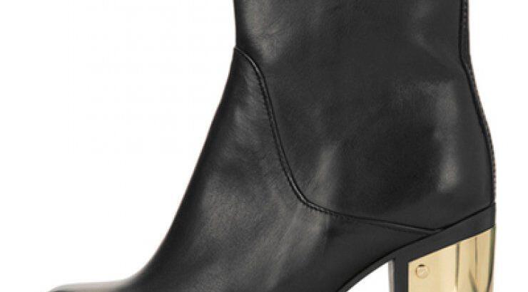 Μαύρο μποτάκι: Σκοτεινή δύναμη