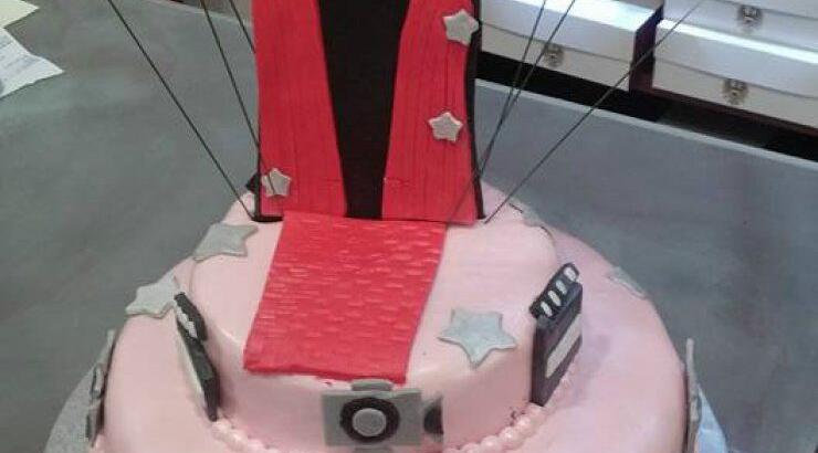 Το πάρτι γενεθλίων Κύπριας παρουσιάστριας!