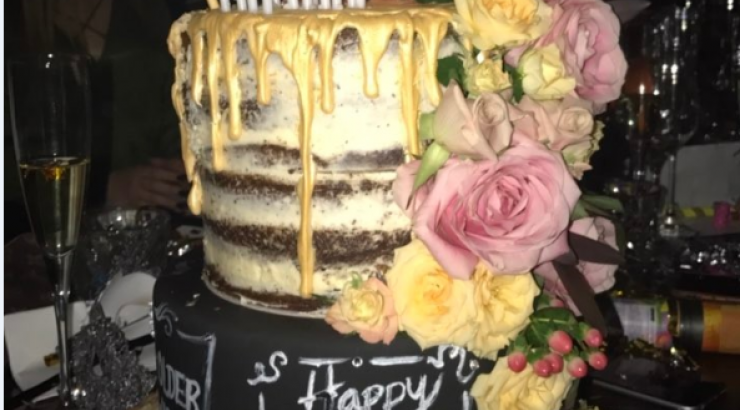 Η εντυπωσιακή τούρτα για τα γενέθλια επώνυμης Κύπριας!