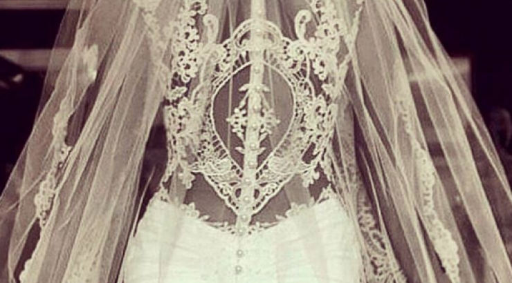 Πρόβα νυφικού για επώνυμη Κύπρια!