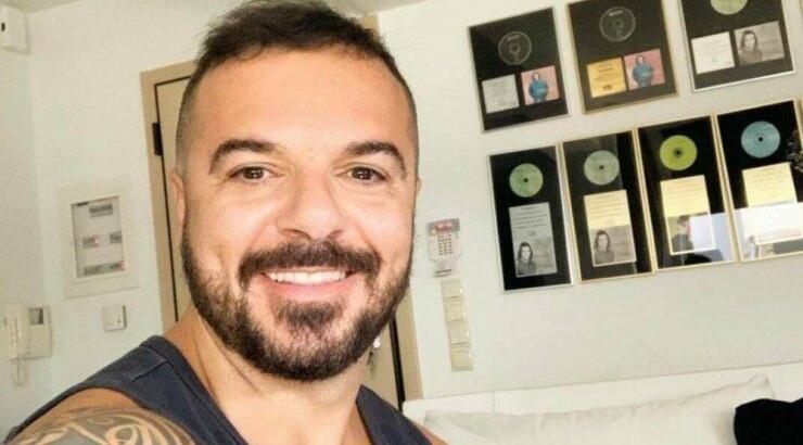 Σπουδαία νέα για τον Τριαντάφυλλο:  Αυτό θα είναι το επόμενο επαγγελματικό του βήμα μετά το "Survivor" [βίντεο]