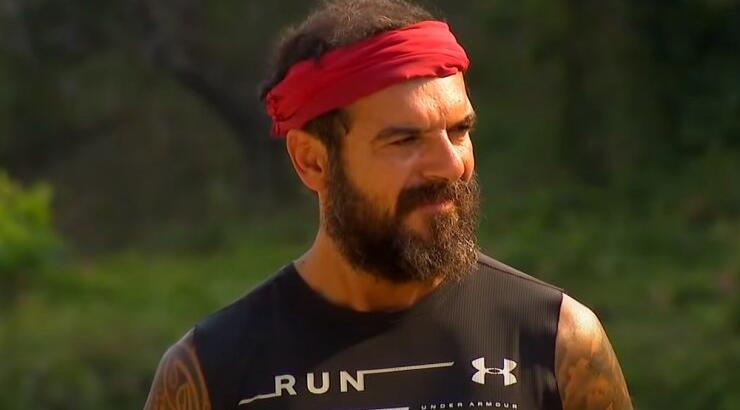 Ο Τριαντάφυλλος χάρισε σε παίκτες και τηλεθεατές την πιο αστεία στιγμή στο φετινό “Survivor” [βίντεο]