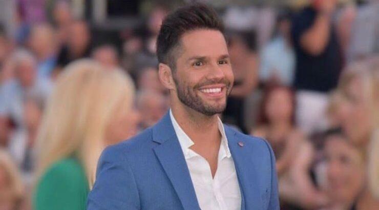 Ο Γιώργος Τσαλίκης έγινε 45 ετών και τον περίμενε η πιο γλυκιά έκπληξη στο σπίτι του!