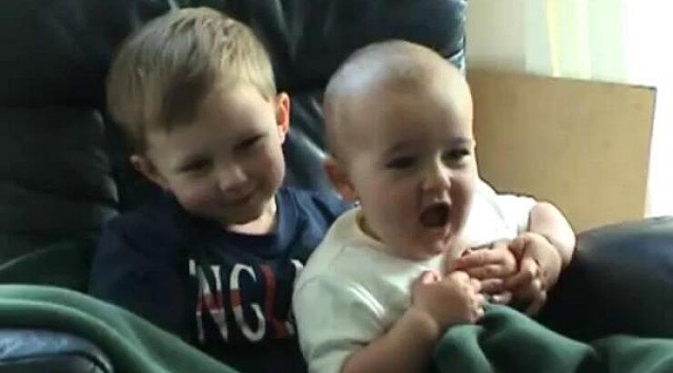 Εσύ έχεις δει το πιο διάσημο βίντεο με παιδιά στο YouTube;