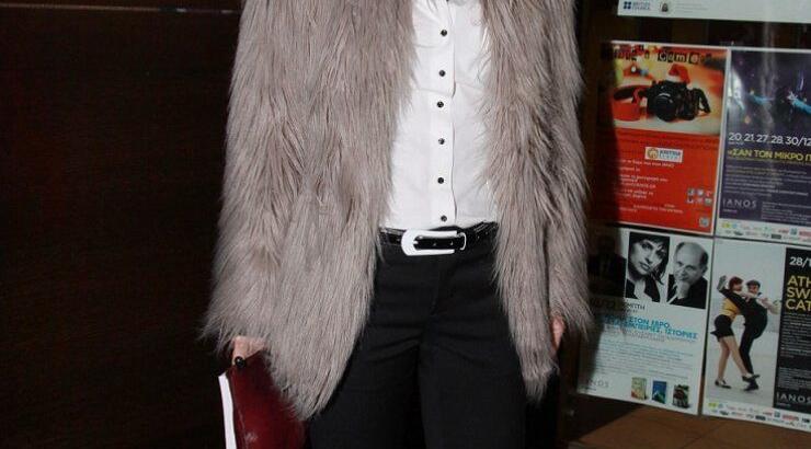 Τιμητικό βραβείο στην Έλενα Τσαβαλιά ως εργαζόμενη μητέρα στον χώρο του θεάματος