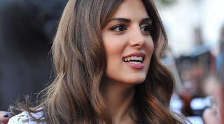 Η Σταματίνα Τσιμτσιλή αποκάλυψε τις λεπτομέρειες του γάμου επώνυμου ζευγαριού της ελληνικής showbiz!