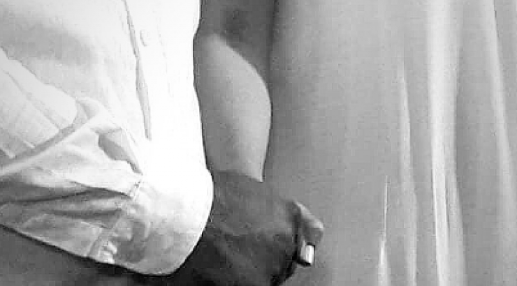 Αγαπημένο ζευγάρι της ελληνικής showbiz παντρεύτηκε και δεν το πήραμε χαμπάρι! [εικόνες]