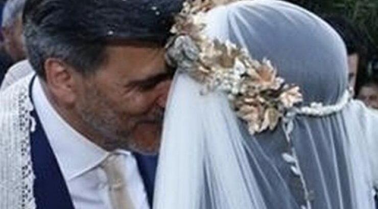 Δεν θα πιστεύετε ποια ηθοποιός παντρεύτηκε στην Κρήτη χθες το απόγευμα κάτω από άκρα μυστικότητα