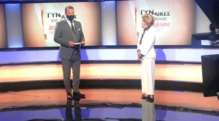 Παραδόθηκε η επιταγή στη βραβευμένη στην κατηγορία ΟΠΑΠ Κοινωνική Προσφορά στα  φετινά Madame Figaro Awards