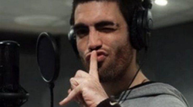 Tus:«Δεν έχω φωνητικές ικανότητες. Δεν είμαι τραγουδιστής»