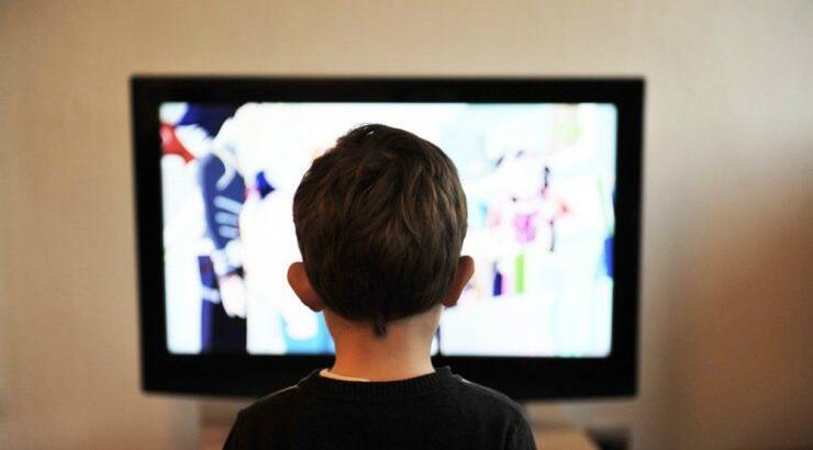 Όλη η αλήθεια για το πόση τηλεόραση πρέπει να παρακολουθεί ένα παιδί! 
