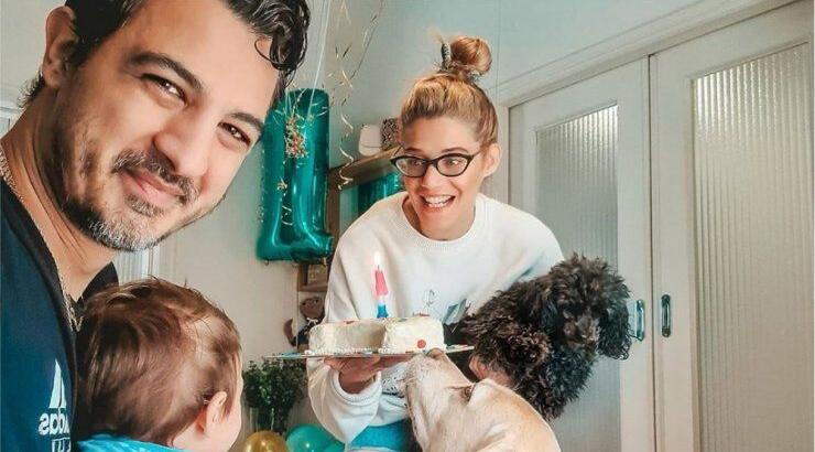 Τζένη Θεωνά: Δεν θα πιστεύετε πως απαθανάτισε τον Δήμο Αναστασιάδη μαζί με τον γιο τους [εικόνες]