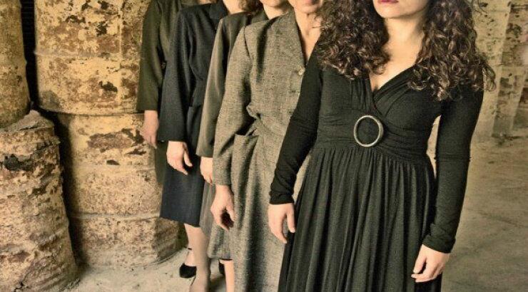 "Τζεμαλιγιέ" από τη θεατρική ομάδα "Σόλο για τρεις"