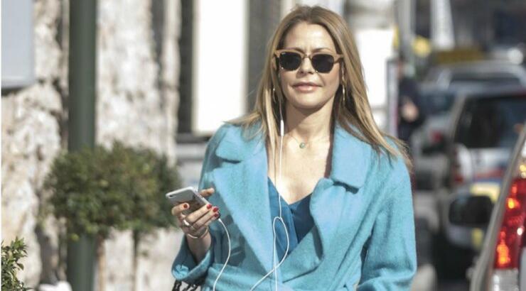 Ερωτευμένη ξανά η Τζένη Μπαλατσινού με 10 χρόνια κούκλο νεότερό της άντρα