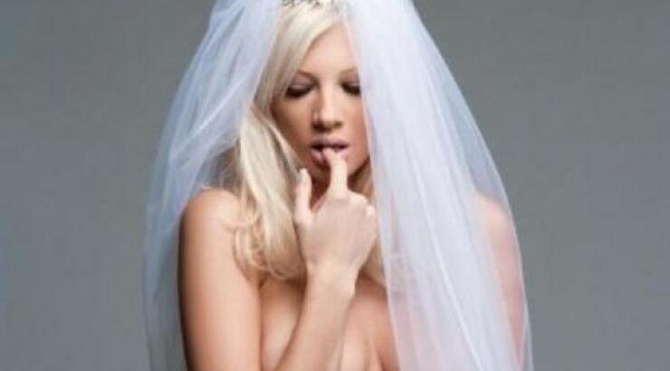 Δείτε τι έκανε η Τζούλια Αλεξανδράτου την πρώτη νύχτα του γάμου της!